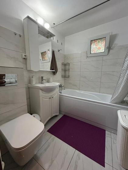 Apartament 3 camere - Bd. Constructorilor Crangasi - 13