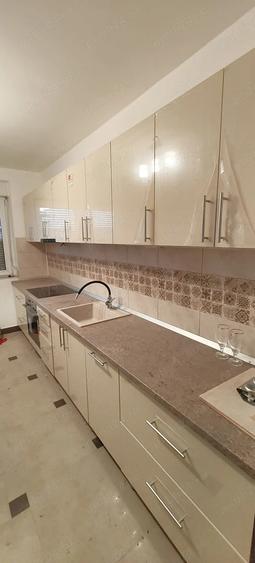 Apartament de vanzare - 2