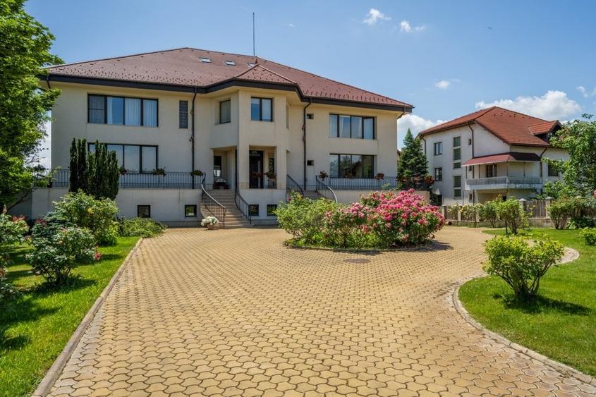 Vila exclusivista in Baneasa – teren 3.718 mp, suprafata desfasurata 1.750 mp - 1