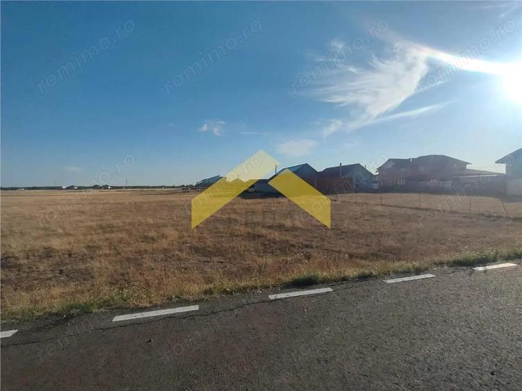 Teren intravilan de vanzare Vladimirescu, cartierul Florilor - 1