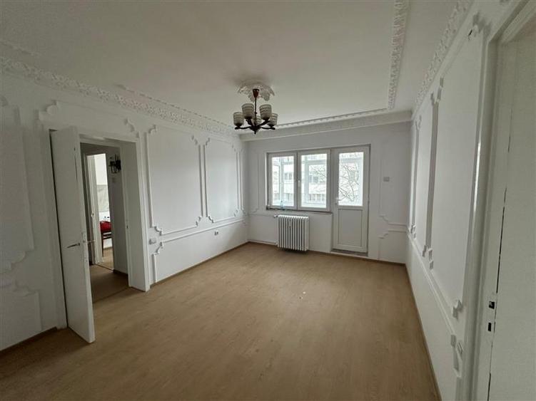 Apartament 2 camere de vanzare Podu Ros - 2