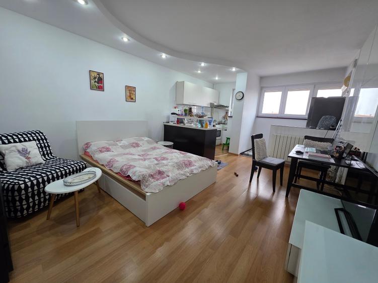 Garsoniera de inchiriat in zona Auto Perugia- Costin Georgian metrou - 1