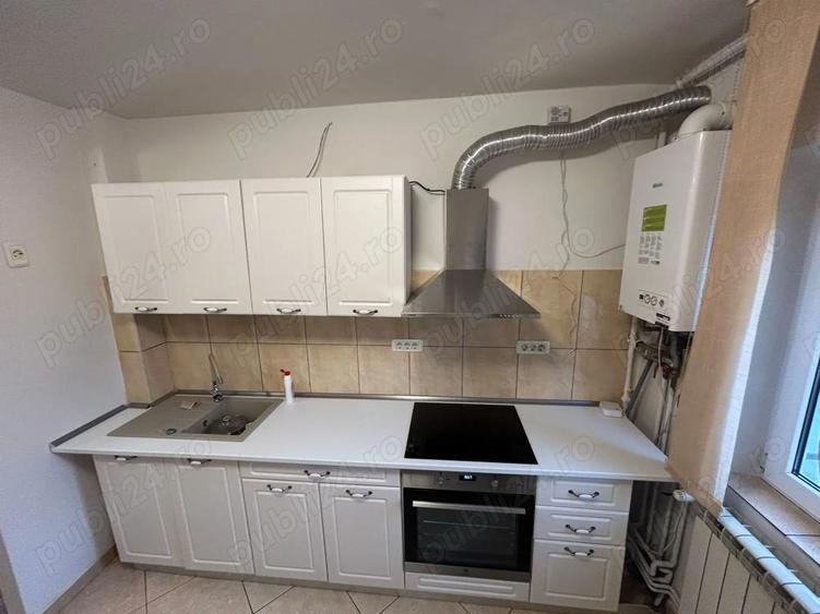 apartament cu 3 camere de inchiriat - 10