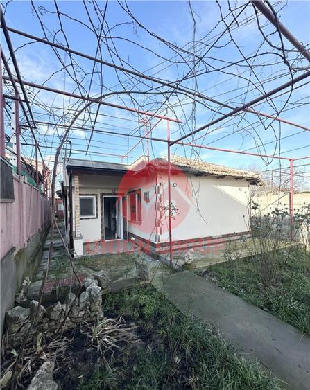 Casa cu Teren de 300 mp, zona Palas - comision 0 cumparator - 13