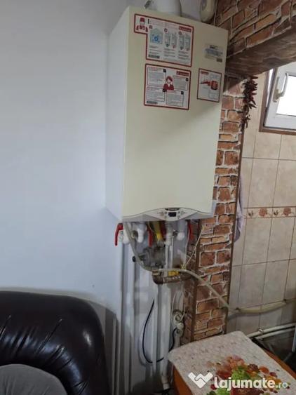 Apartament cu 2 camere decomandat în Bariera Vâlcii