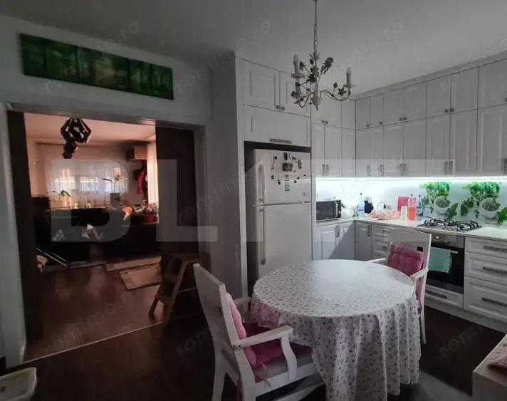 Casa de vanzare , 153 mp, teren 500 mp, Cartierul Marcus - 1