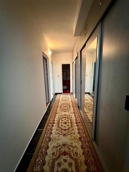 Pacurari - Etaj Intermediar - Bloc din 89 - 3 Camere Decomandat - 9