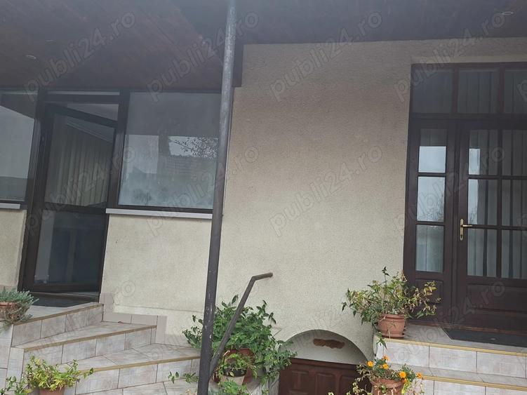 Casa si teren aferent de vanzare in Deva in zona Cetatii - 10
