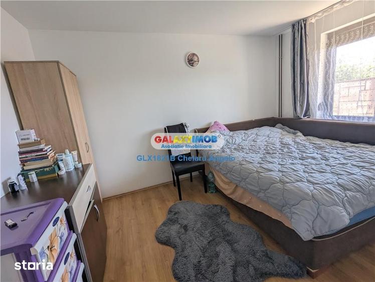 Casă cu 5 camere cu Teren 600 Mp în Adunații-Copăceni