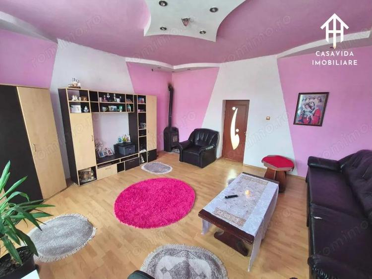 Casa de vanzare in Cire?u - 1