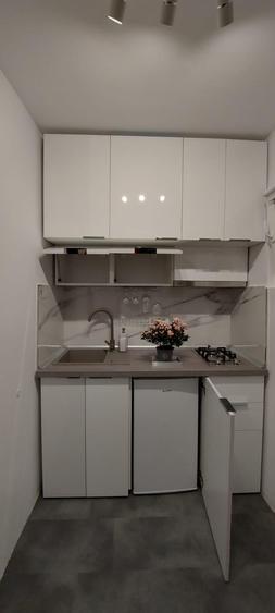 1 Decembrie 1918 -  8 minute Metrou, Garsoniera LUX - 5