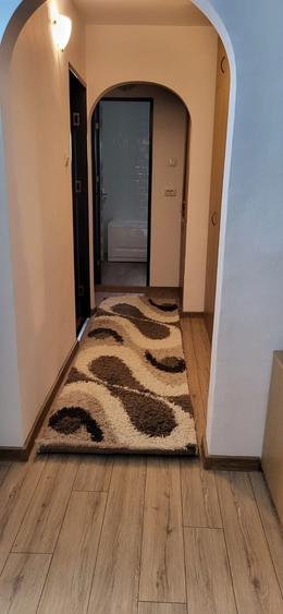 Inchiriez apartament tip PB 3 camere Rogerius - 8