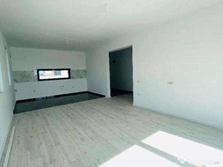 Casa individuala finalizata, 4 camere, Balotesti, Ilfov - 1