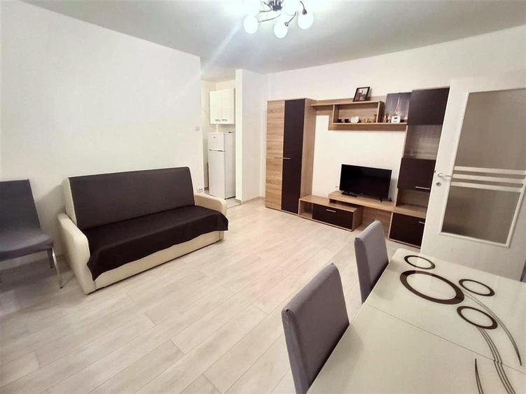 Apartament 2 camere balcon zona Hipodrom I - 1
