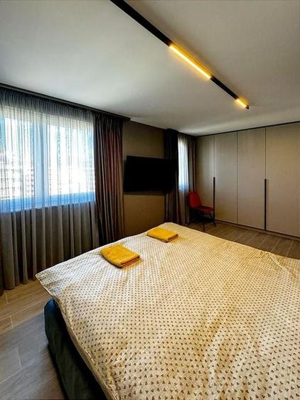 NOU, Prima Inchiriere - 9