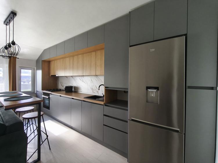 Inchiriez apartament cu 2 camere - 2