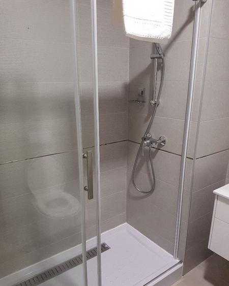 STUDIO MOBILAT + LOC DE PARCARE PROPRIETATE -50 M DE SHUT UP BEACH -MAMAIA NORD - 22