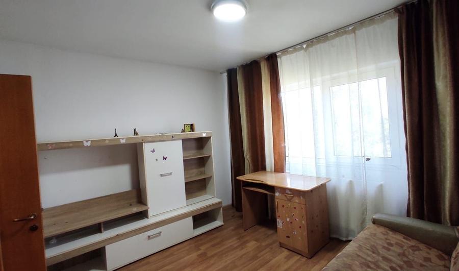 Apartament 3 camere - zona CET/Anda - 99.000 euro (Cod E11) - 5