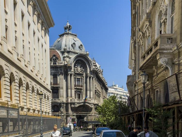 Spațiu comercial, de 30 mp, în Centrul Istoric