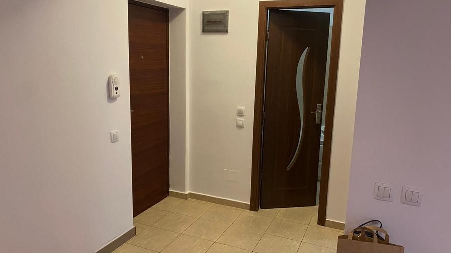 2 camere semidecomandat | Bloc 2014 | Centrală proprie | 11 min metrou - 1