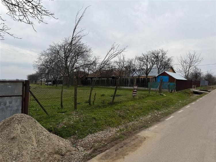 Teren intravilan 1.308mp + 3.008mp extravilan in Urechesti de vanzare - 7
