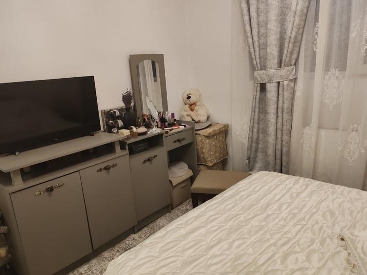 Vand apartament 2 camere - 1