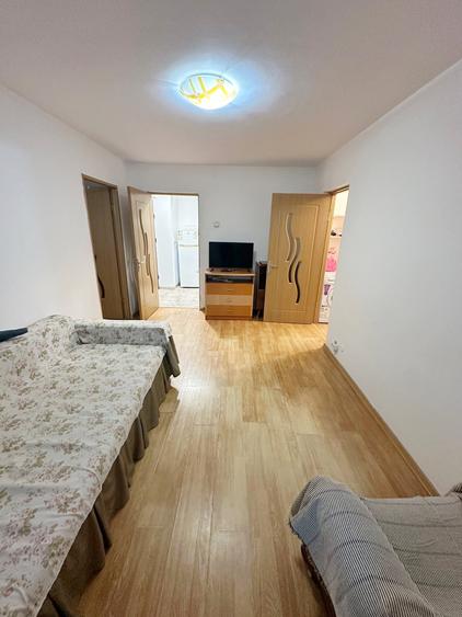 Apartament 3 camere de inchiriat, zona Nicolae Grigorescu, aproape de metrou - 12