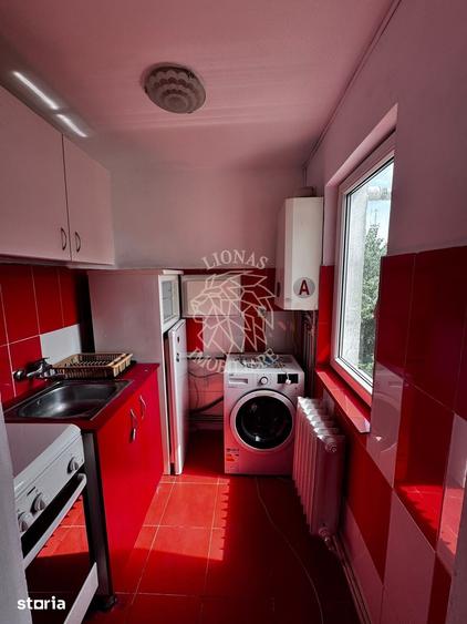 Apartament cu 2 camere în Decebal