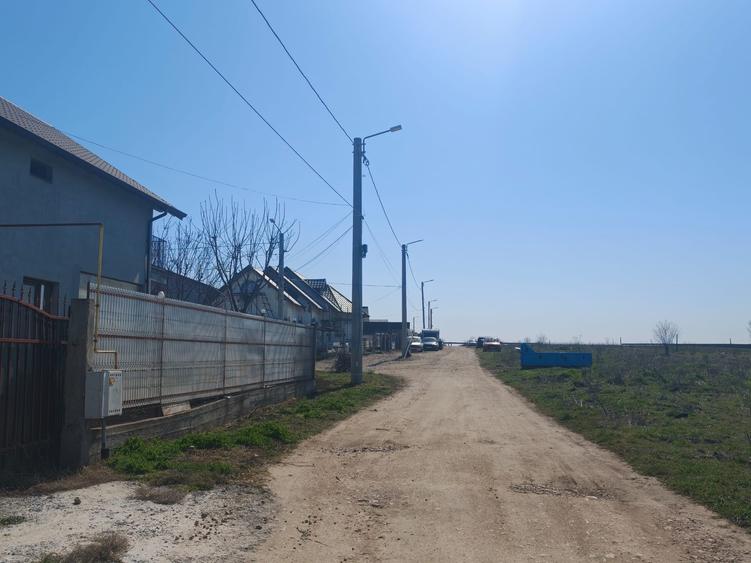 Teren Construcții intravilan de 400 mp, în Agigea