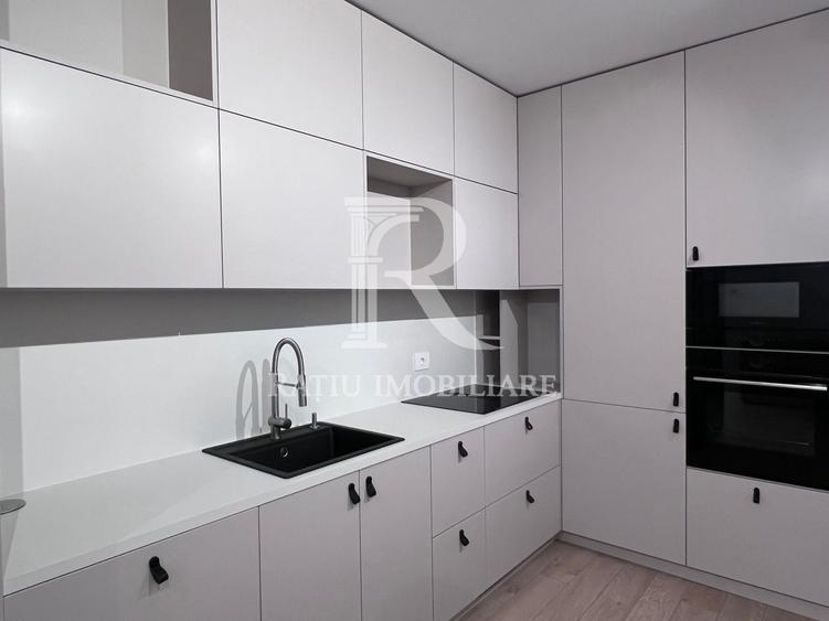 Apartament cu 3 camere decomandat, mobilat în Calea Aradului