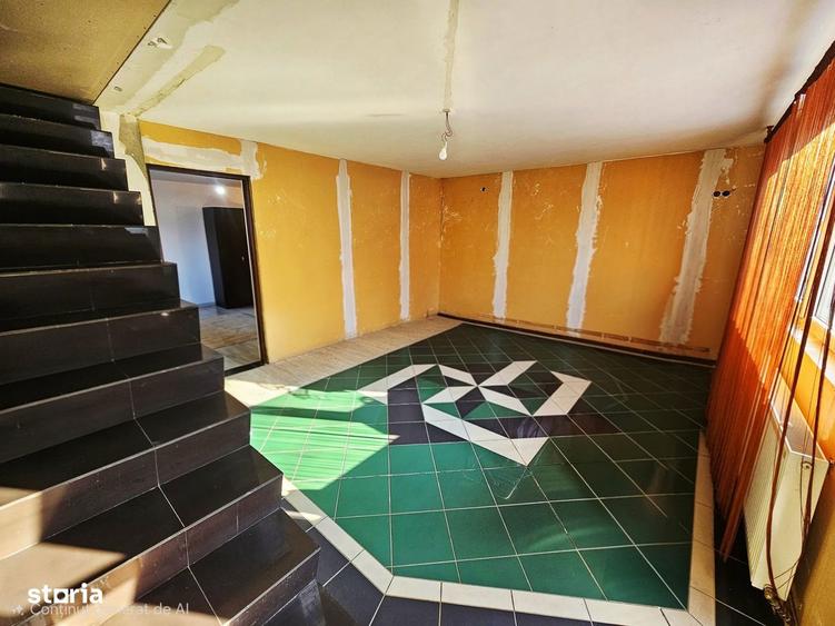 Casă cu 5 camere cu Teren 201 Mp în Bereasca