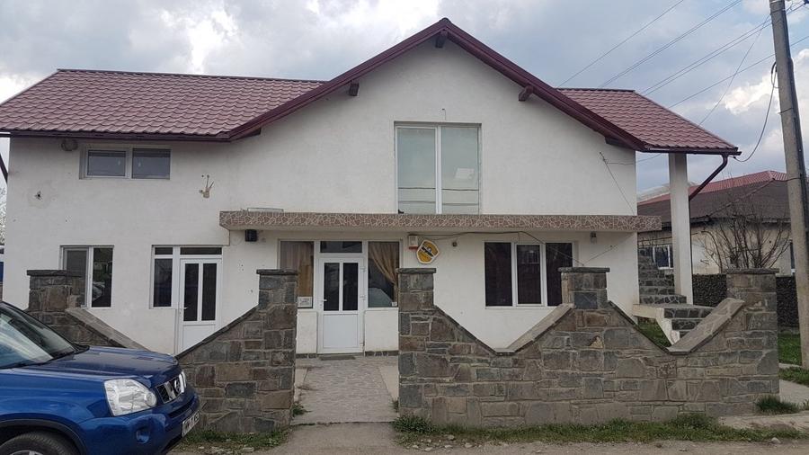 Tg. Lapus casa si teren de vanzare - 2