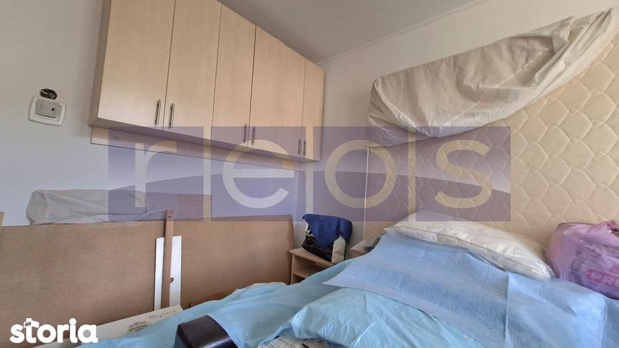 Apartament cu 2 camere, mobilat în Tei