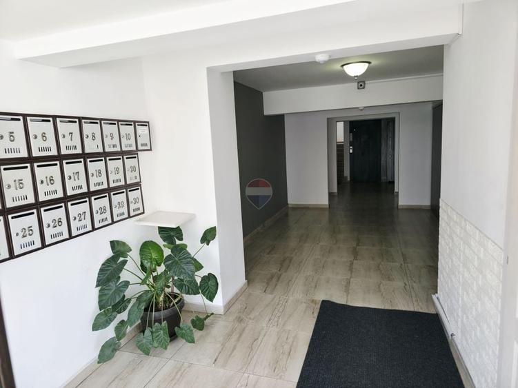 Apartament cu 2 camere decomandat, mobilat în Mărăței