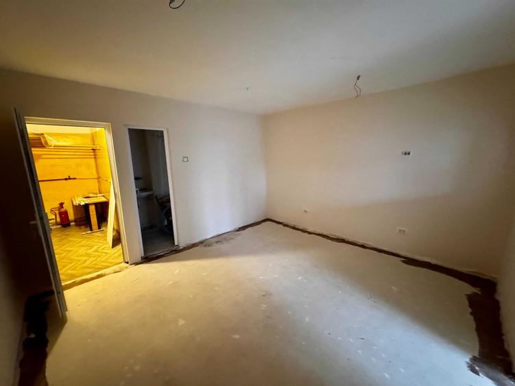 Spațiu comercial, de 34 mp, în Bularga