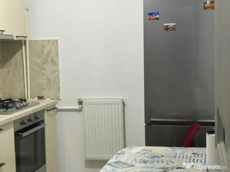 Inchiriez apartament doua camere zona Pia?a Progresul - 1