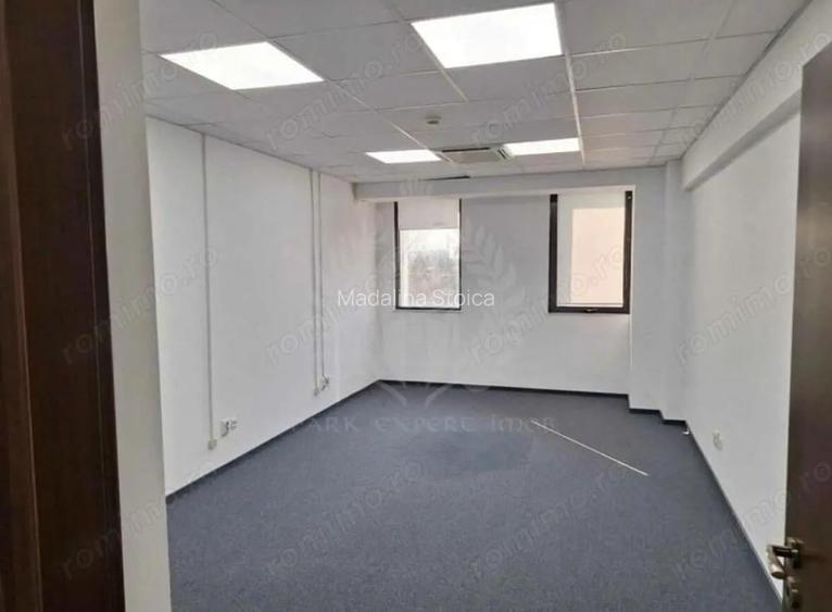 SPATIU BIROURI // CENTRAL // 450 MP SPATIU BIROURI // CENTRAL // 450 MP