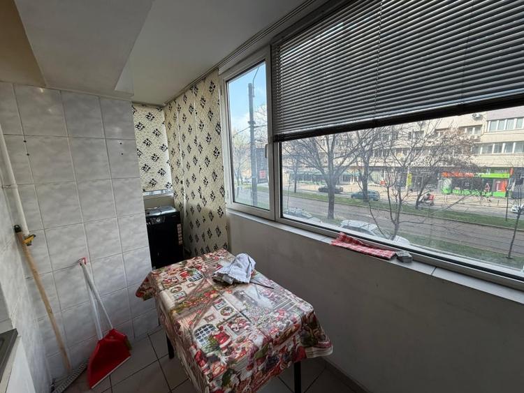 Piața Victoriei | 2 camere | Etaj 1 | Bloc 1980 | Balcon închis - 9