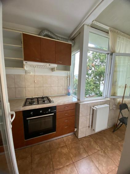 3 camere decomandate, centrala noua, termopan, izolat, 71mp, Piata Sud - 10