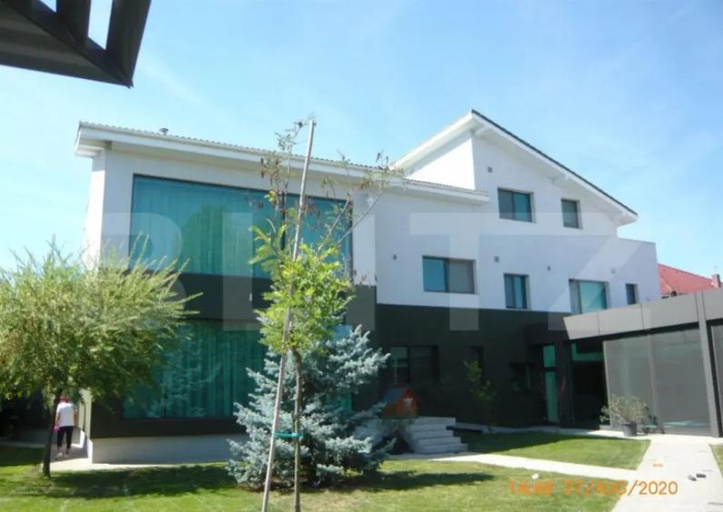 Vila, 8 camere, 790 mp utili, zona Lunei - 9