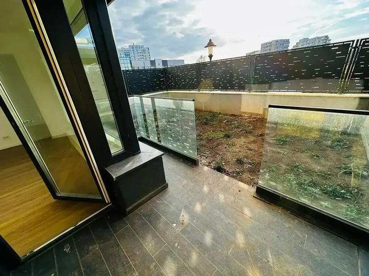 Mutare imediata |Studio Spatios + gradina| Metrou P.Poenaru - 23