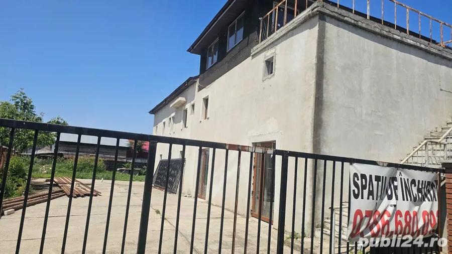 Cladire spatiu comercial - 4