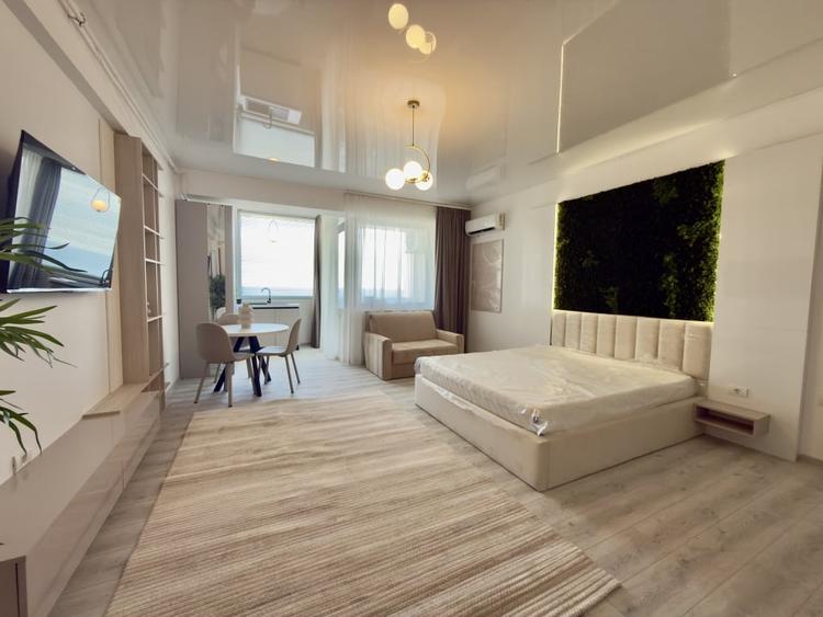 Studio Stefan Building Resort II - vedere laterala la Mare - mobilat 45,9mp - 2