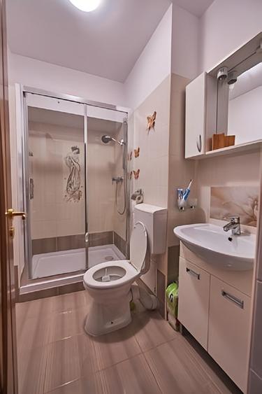 De vânzare apartament decomandat cu 4 camere, Str. Brizei, Faleza Sud, Constanta - 9