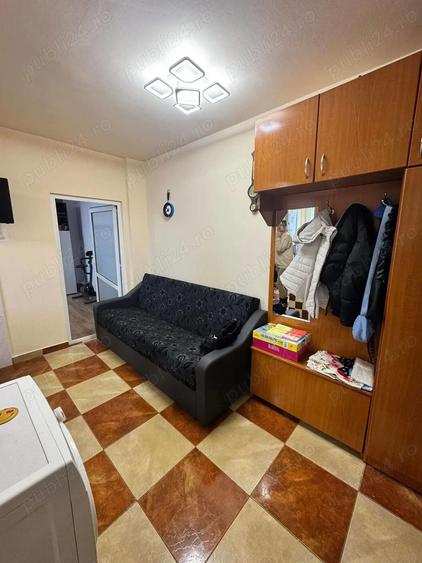 De vanzare apartament cu 2 camere ?i balcon, zona Hotel Roman, mobilat ?i utilat 55.000euro - 3