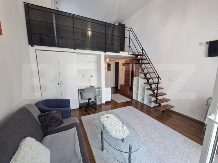 Apartament de vanzare, cu 2 camere, utilat si mobilat, zona Andrei Muresanu! - 2