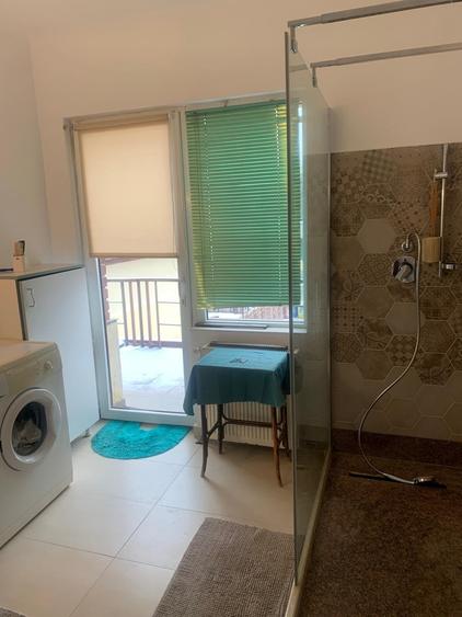 LOCATIE , LOCATIE !! - 15