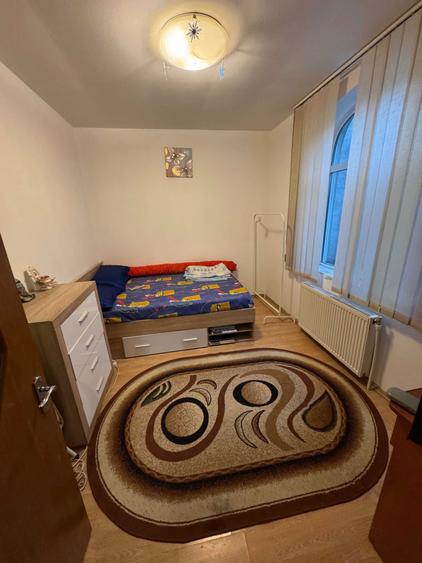 Proprietar | 2 camere decomandat | parter in vila | beci | cota teren 54,18 mp | Nerva Traian - 6