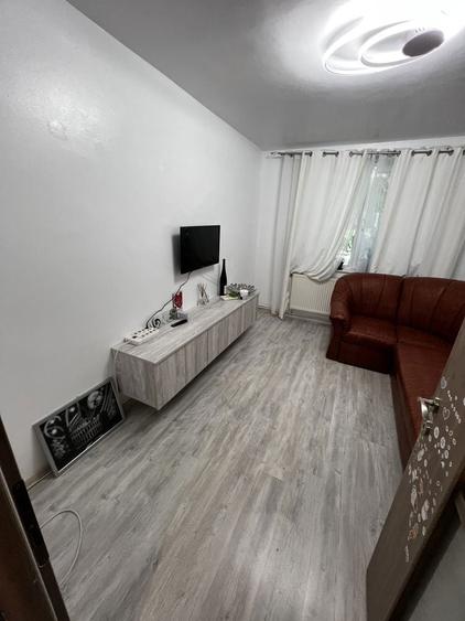 Inchiriez apartament 3 camere parter in progresu - 8