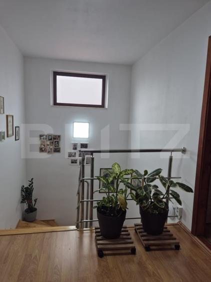 Vila superba de vanzare in Sangiorgiu, zona exclusivista - 12